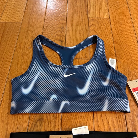 New Nike Pro Kids Athletic Set Navy Blue White Swoosh Print Sports Bra Shorts L - Picture 4 of 6